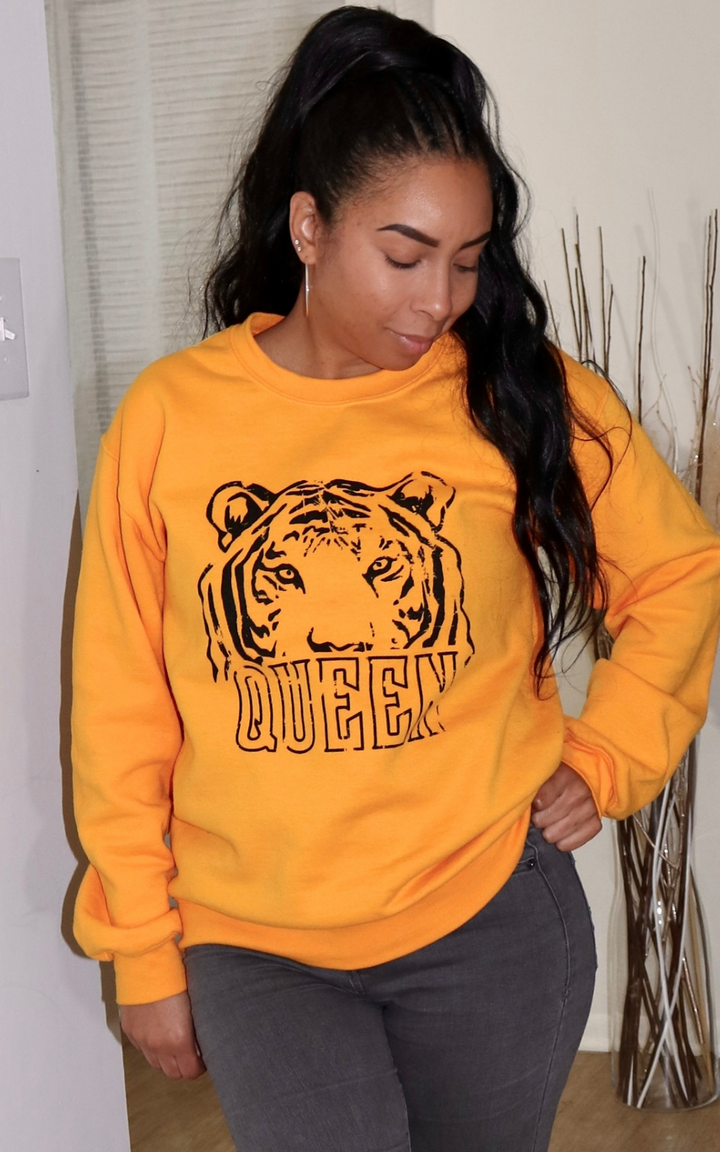 Queen Tiger Graphic Sweatshirt